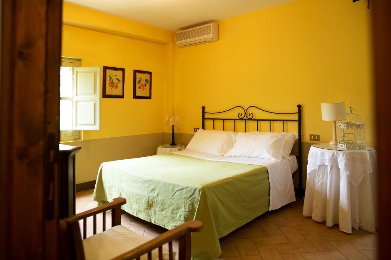 Villa Pardi Manoppello Bagian luar foto