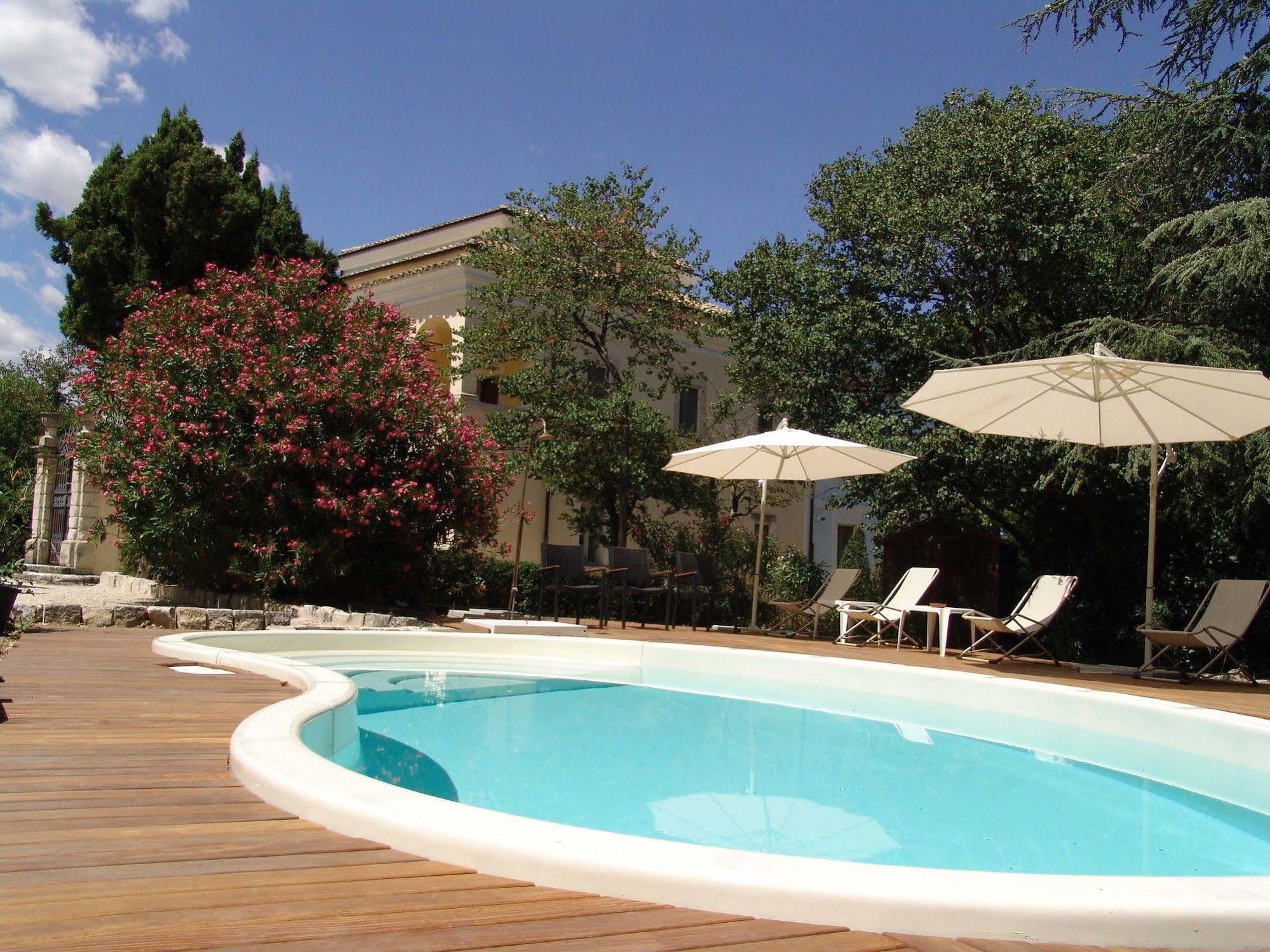 Villa Pardi Manoppello Bagian luar foto